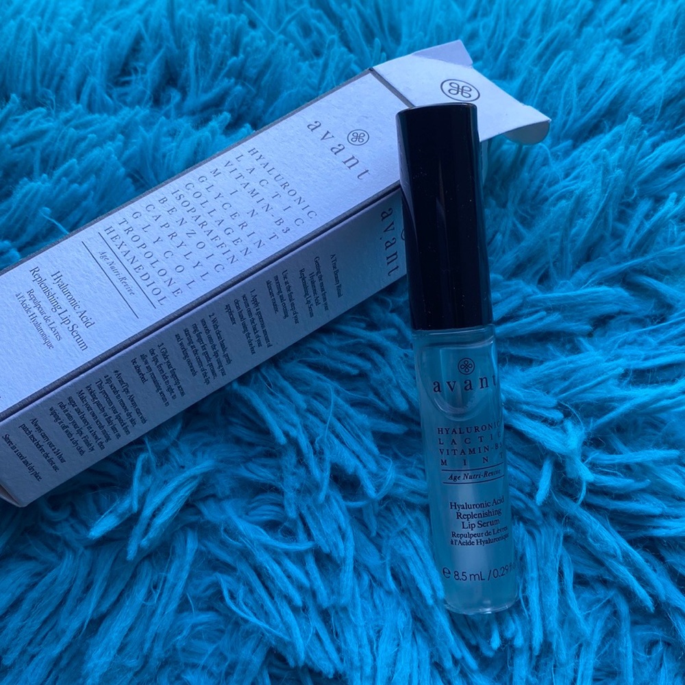 Avant Hyaluronic Acid Replenishing Lip Serum